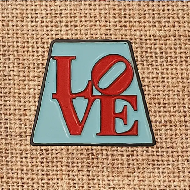 LOVE Park - Lapel Pin