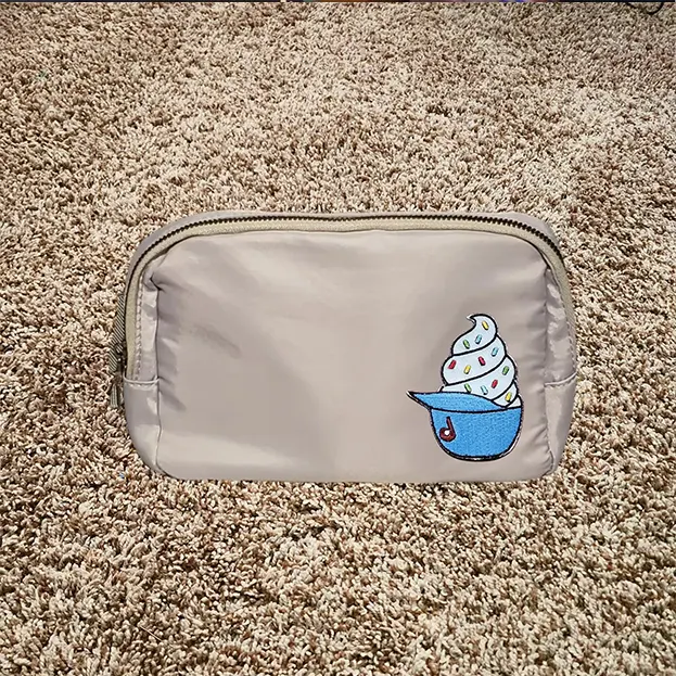 Philadelphia Baseball Retro Ice Cream Helmet Handbag